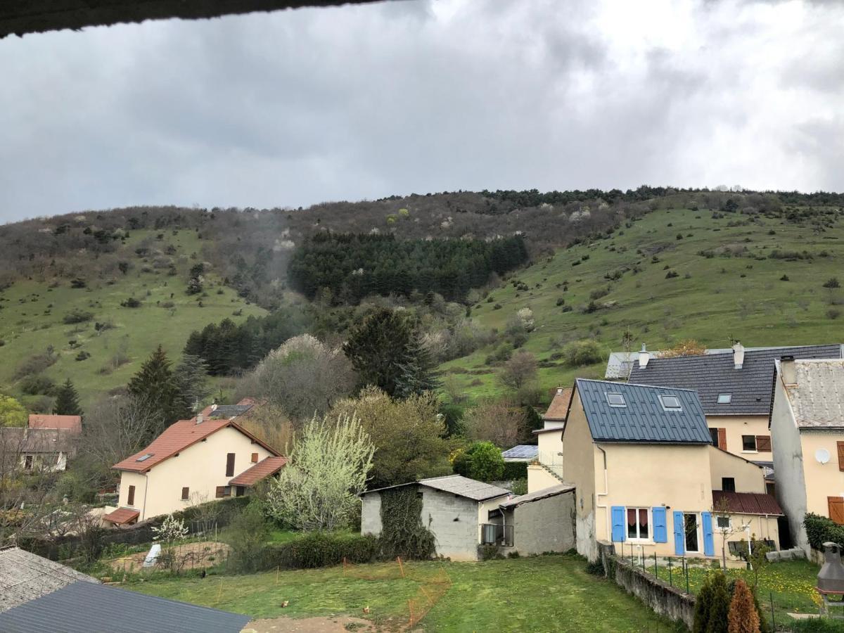 Entre Lacs Et Montagnes La Motte-Saint-Martin Экстерьер фото